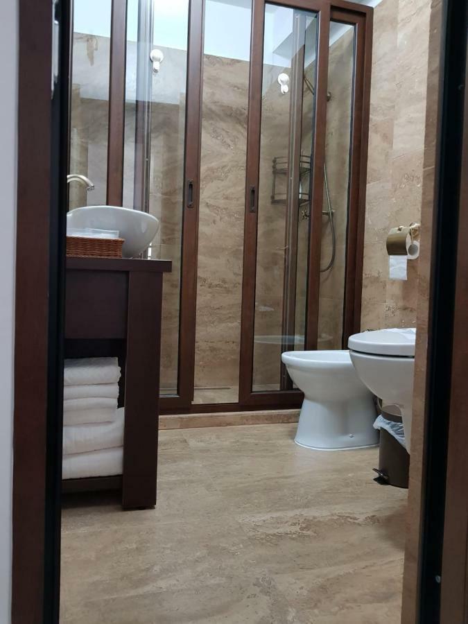 Apartament 2 Camere Ultracentral Râmnicu Vâlcea Eksteriør bilde