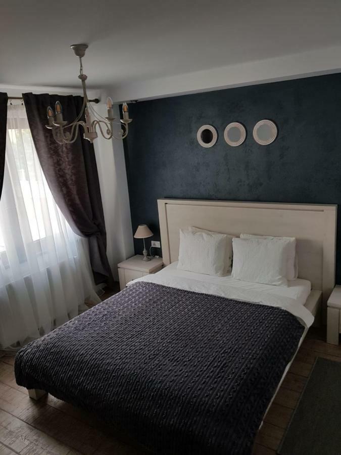 Apartament 2 Camere Ultracentral Râmnicu Vâlcea Eksteriør bilde