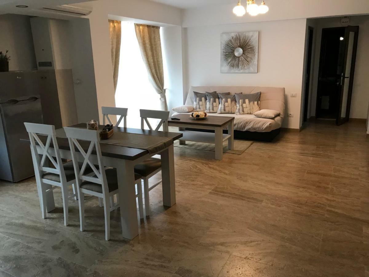 Apartament 2 Camere Ultracentral Râmnicu Vâlcea Eksteriør bilde